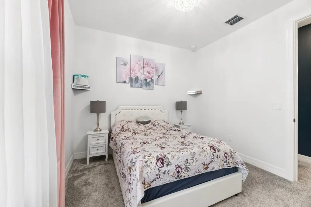 4482 Silverwood Lane Fort Lauderdale FL 33309