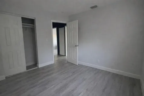 2950 NW 20th Street Fort Lauderdale FL 33311