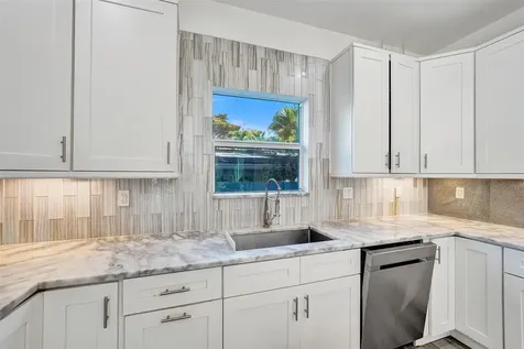 2502 NE 6th Avenue Wilton Manors FL 33305