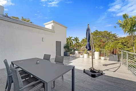 2502 NE 6th Avenue Wilton Manors FL 33305