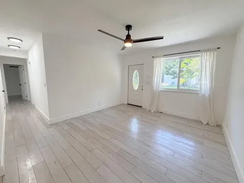 2823 Polk Street Hollywood FL 33020