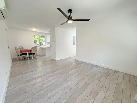 2823 Polk Street Hollywood FL 33020
