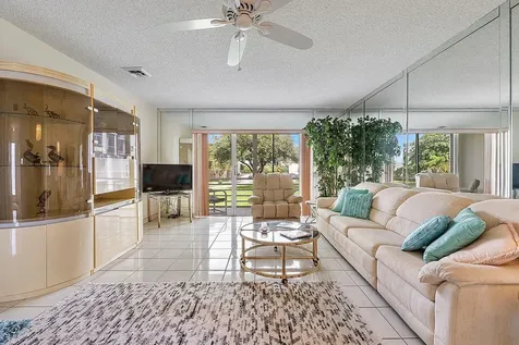 608 NE 2nd Street Dania Beach FL 33004