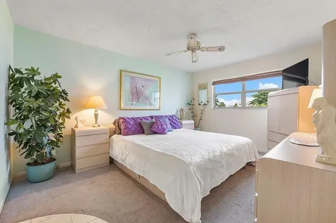 608 NE 2nd Street Dania Beach FL 33004