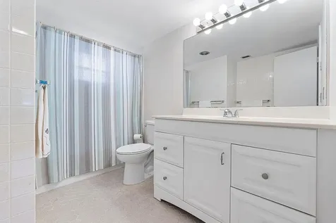 608 NE 2nd Street Dania Beach FL 33004