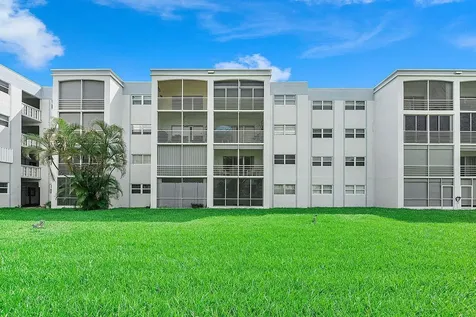 608 NE 2nd Street Dania Beach FL 33004
