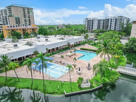 608 NE 2nd Street Dania Beach FL 33004