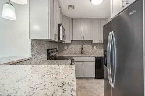 3040 NE 16th Avenue Oakland Park FL 33334