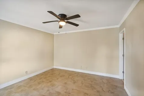 3040 NE 16th Avenue Oakland Park FL 33334