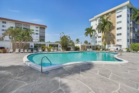 3040 NE 16th Avenue Oakland Park FL 33334