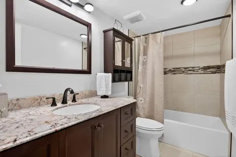 6239 Coral Lake Drive Margate FL 33063