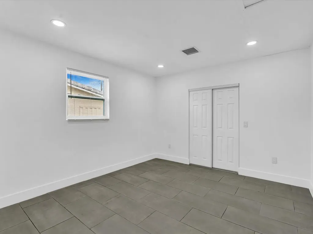5710 SW 54th Court Davie FL 33314