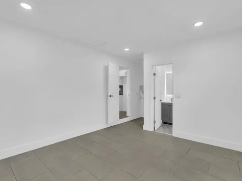 5710 SW 54th Court Davie FL 33314