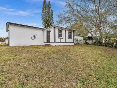 5710 SW 54th Court Davie FL 33314