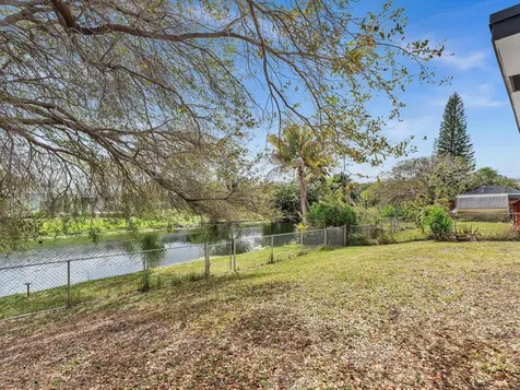 5710 SW 54th Court Davie FL 33314