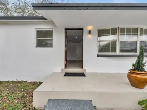 5710 SW 54th Court Davie FL 33314