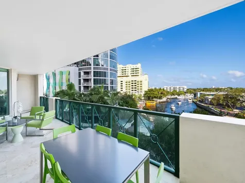 411 N New River Drive Fort Lauderdale FL 33301