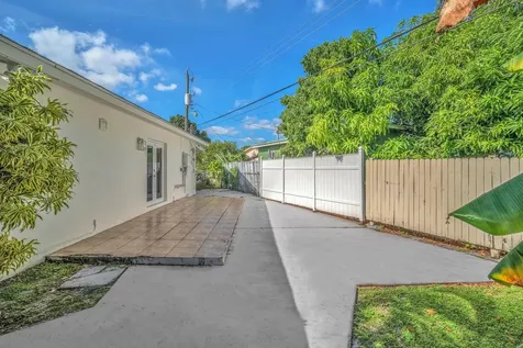 3308 E El Vedado Court West Palm Beach FL 33405