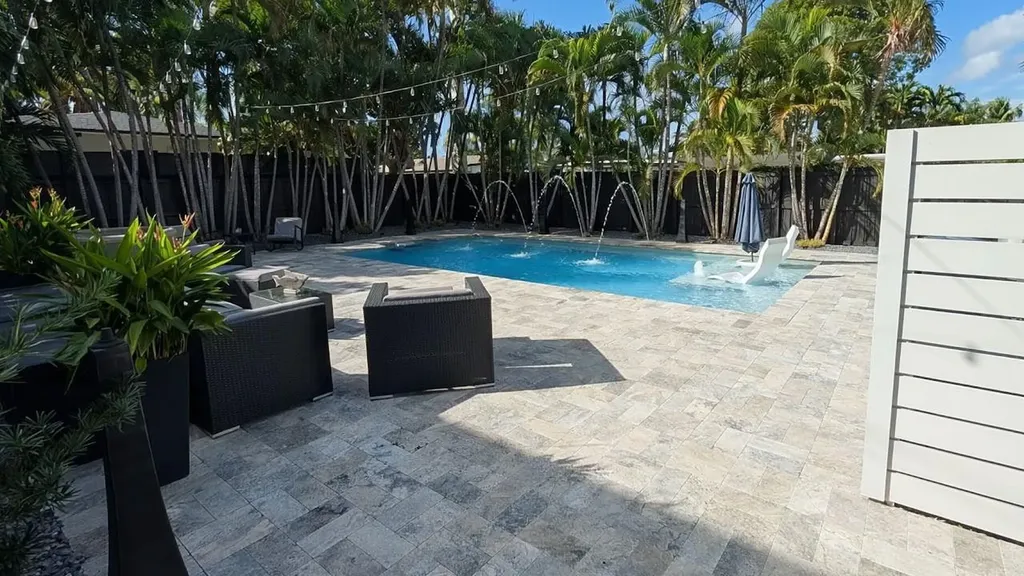 1516 NE 12th Street Fort Lauderdale FL 33304
