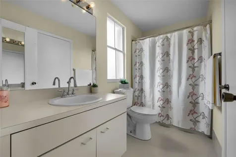 5227 NW 96th Avenue Sunrise FL 33351