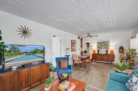 1055 SE 15th Street Fort Lauderdale FL 33316