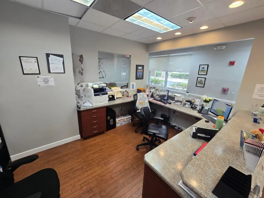 201 SW 84th Avenue Plantation FL 33324