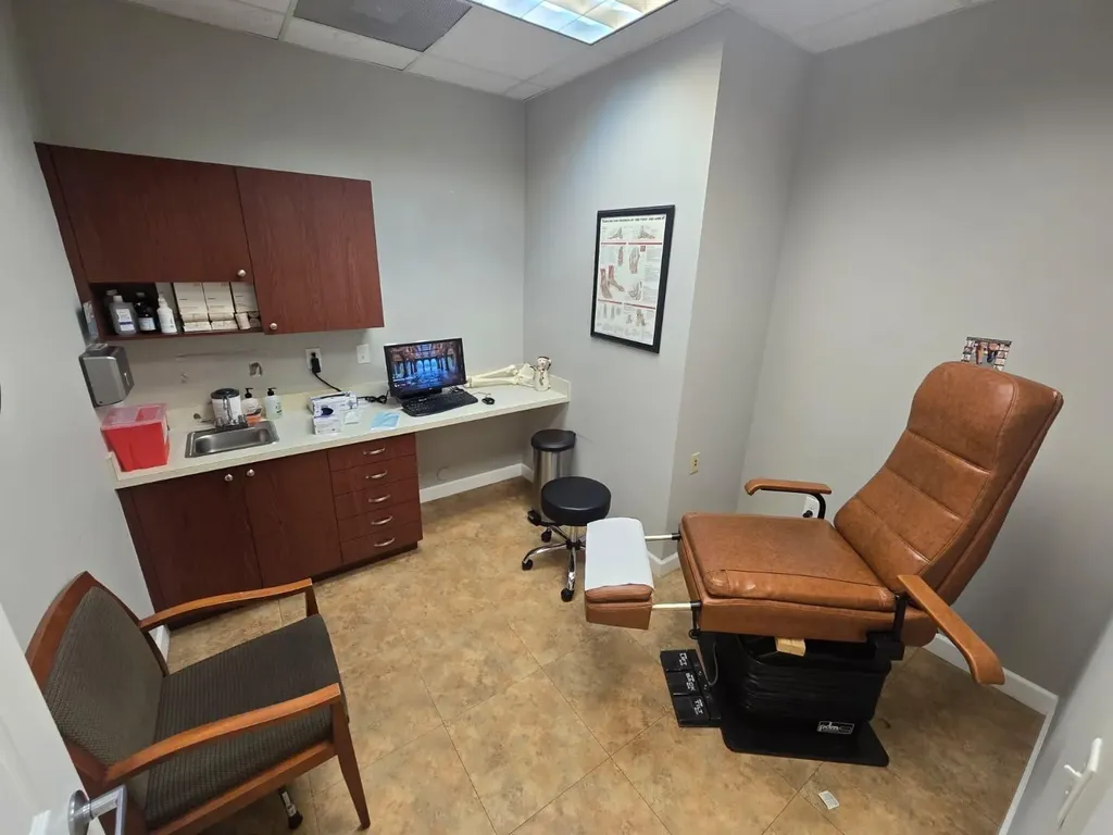 201 SW 84th Avenue Plantation FL 33324