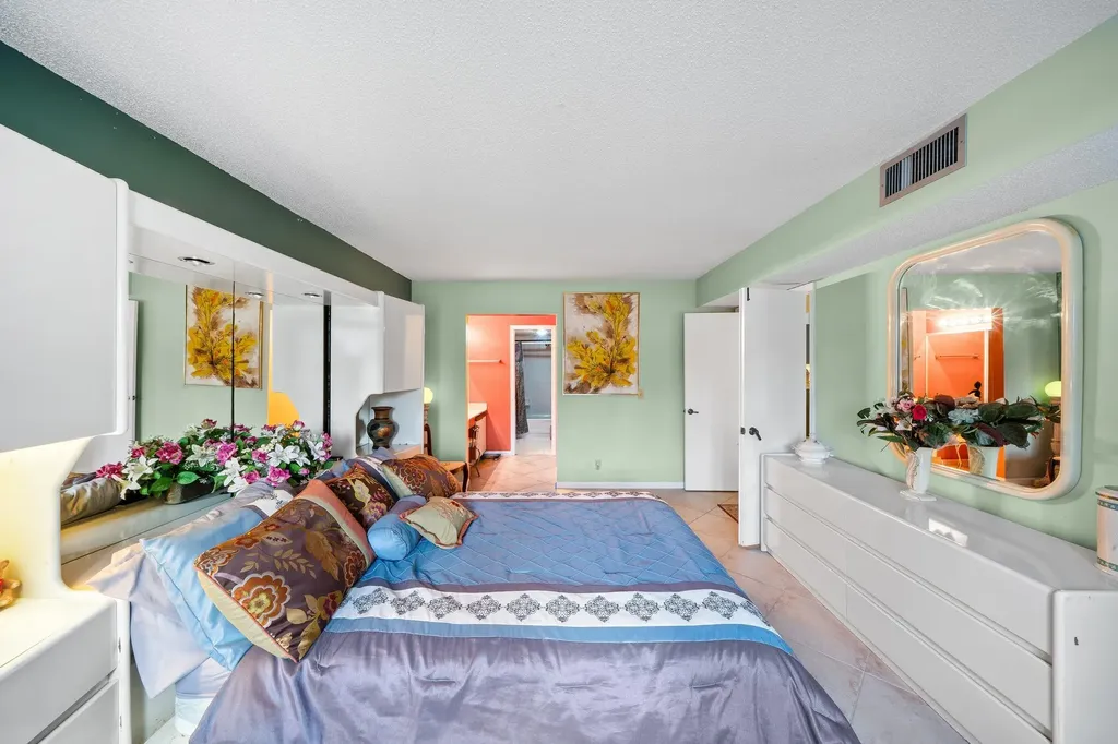 5306 Cedar Lake Drive Boynton Beach FL 33437
