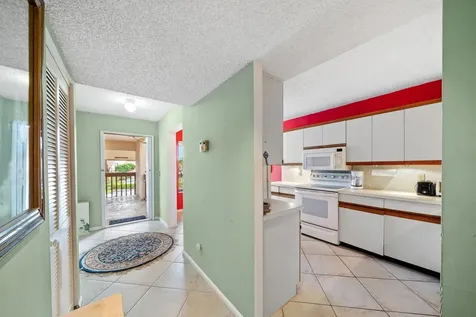 5306 Cedar Lake Drive Boynton Beach FL 33437