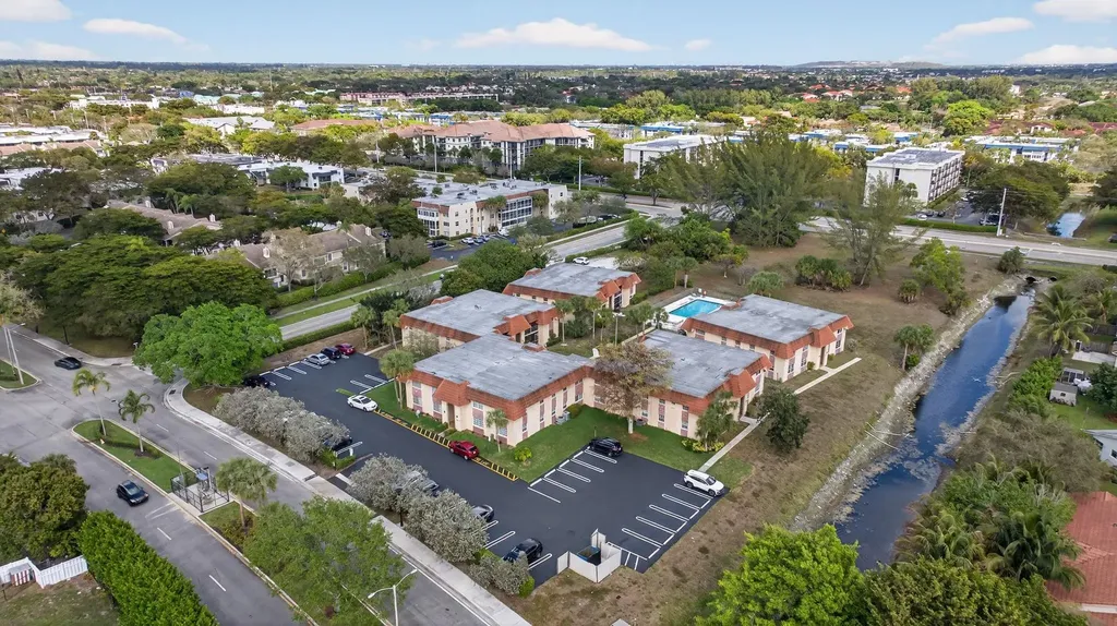 8105 NW 27th Street Coral Springs FL 33065
