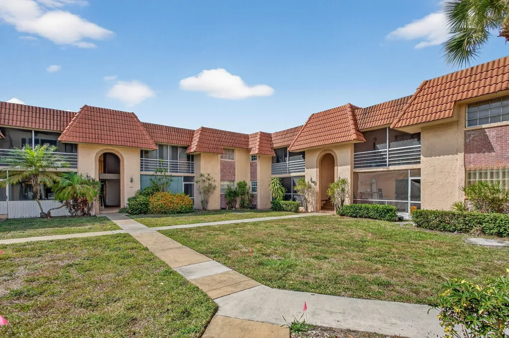 8105 NW 27th Street Coral Springs FL 33065