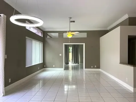 10110 NW 5th Street Plantation FL 33324