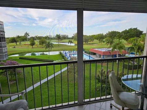 8900 Washington Boulevard Pembroke Pines FL 33025