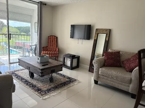 8900 Washington Boulevard Pembroke Pines FL 33025