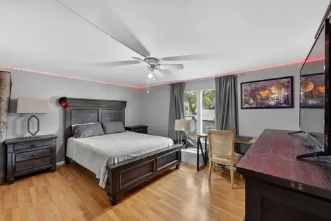 100 NW 217th Terrace Pembroke Pines FL 33029