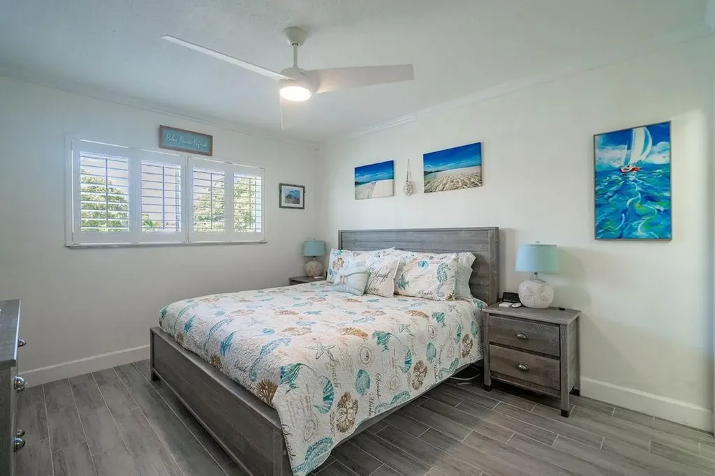 2100 NE 38th Street Lighthouse Point FL 33064