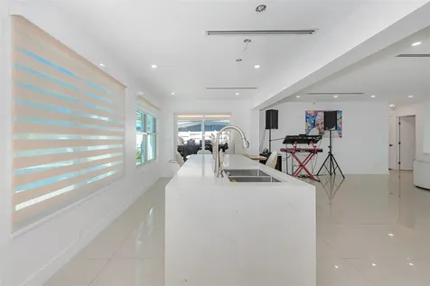 825 Argonaut Isle Dania Beach FL 33004