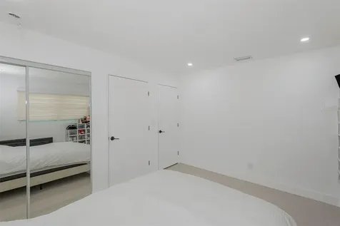 825 Argonaut Isle Dania Beach FL 33004