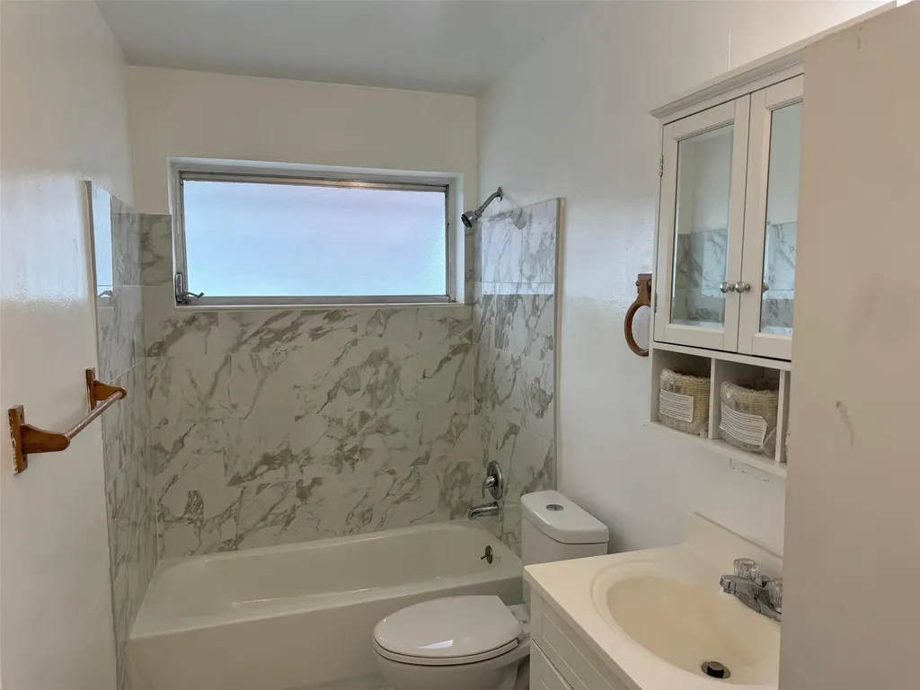 4564 NW 16th Avenue Fort Lauderdale FL 33309