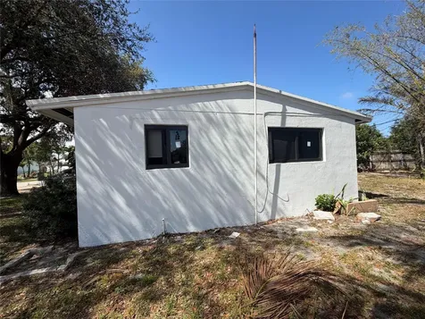 929 SW 10th Avenue Delray Beach FL 33444