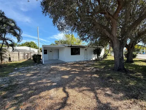 929 SW 10th Avenue Delray Beach FL 33444