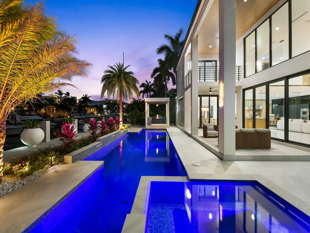 111 Fiesta Way Fort Lauderdale FL 33301