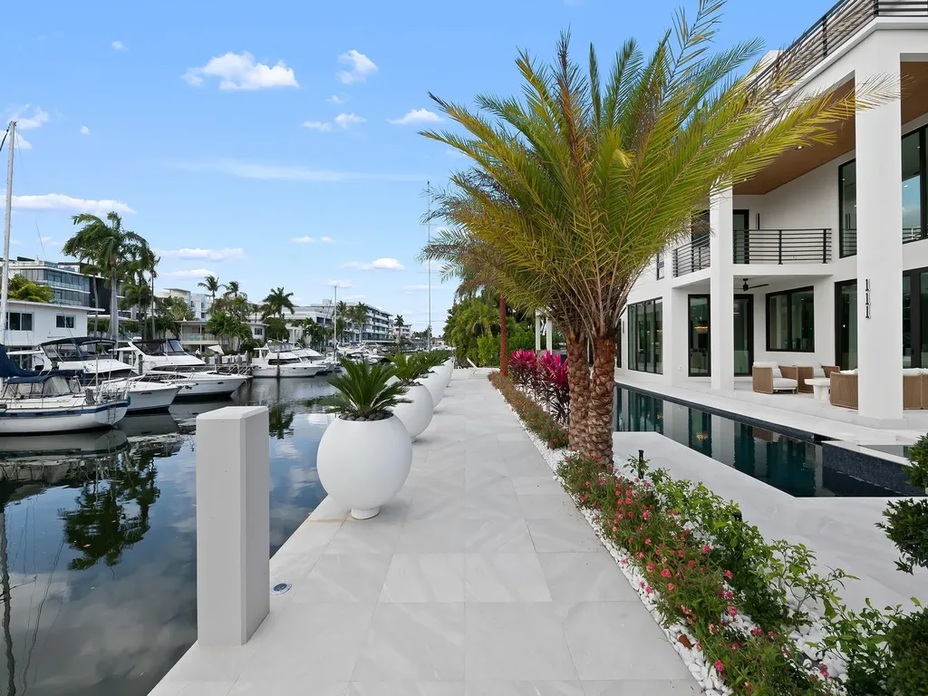 111 Fiesta Way Fort Lauderdale FL 33301