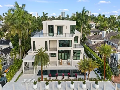 111 Fiesta Way Fort Lauderdale FL 33301