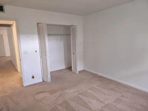 551 SW 135 Avenue Pembroke Pines FL 33027