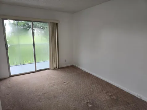 551 SW 135 Avenue Pembroke Pines FL 33027