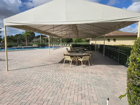 551 SW 135 Avenue Pembroke Pines FL 33027