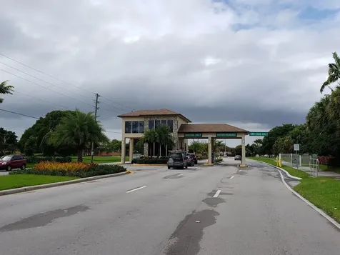 551 SW 135 Avenue Pembroke Pines FL 33027