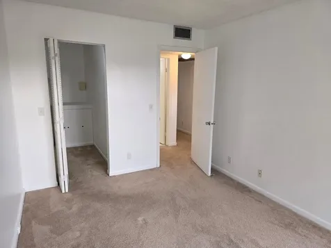 551 SW 135 Avenue Pembroke Pines FL 33027