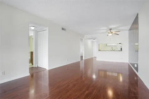 109 Lake Emerald Drive Oakland Park FL 33309